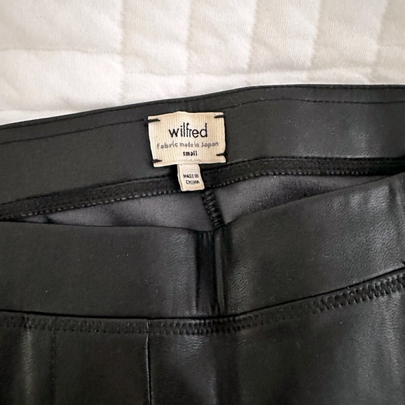 Wilfred Vegan Leather Leggings - Picture 2 of 4
